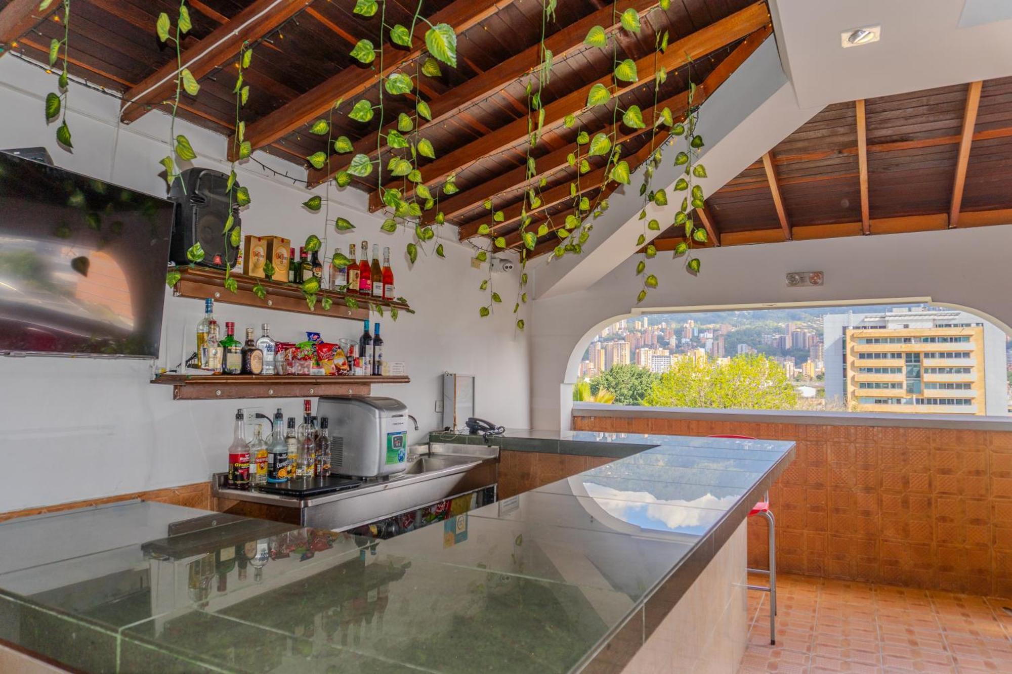 Hotel Alcaravan Medellin Itagüí エクステリア 写真