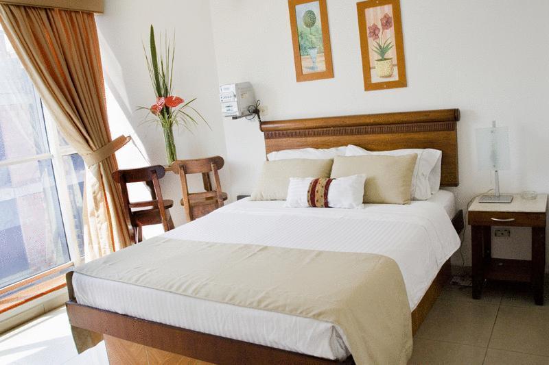 Hotel Alcaravan Medellin Itagüí エクステリア 写真
